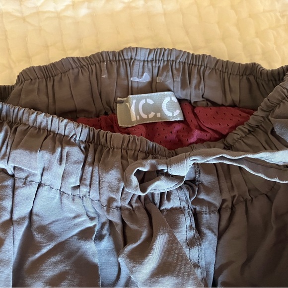 Shorts - Picture 4 of 4